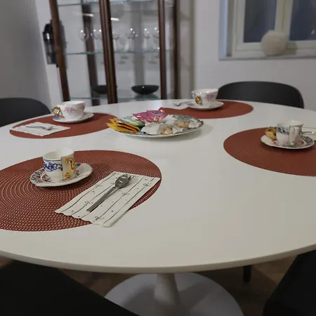 Devalu Politeama - Elegante Al Politeama Apartment Palermo