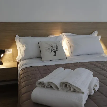 Devalu Politeama - Elegante Al Politeama *